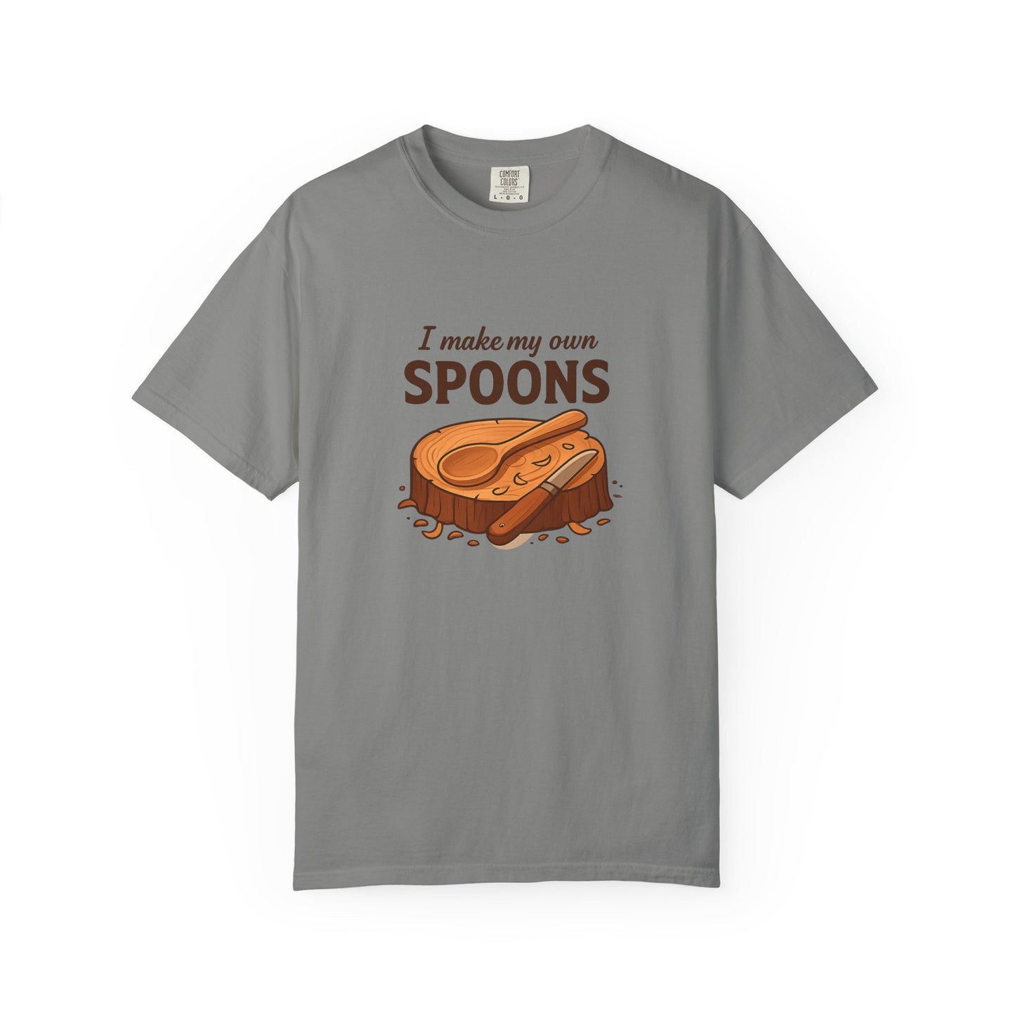 I Make My Own Spoons T-Shirt – Funny Bushcraft, Wood Carving & Outdoors Shirt for Campers, Carvers & Crafty Adventurers